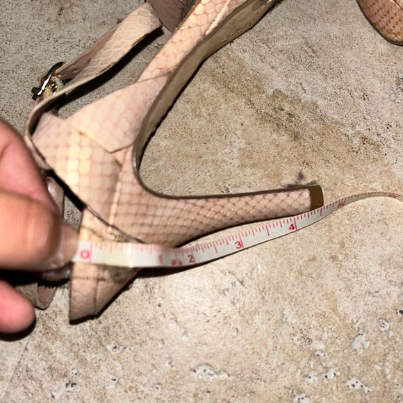 "Vince Camuto Nude Faux Snakeskin Platform Heels (Size 7)" - Picture 5 of 5